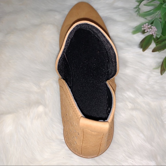 Blivener | NWOT Casual Slip On Bootie - Picture 4 of 8